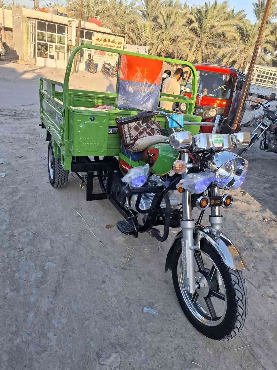 سلام عليكم ستوته للبيع موديل 23 طالعه بال 25 ستوته مقفوله كفاله عامه من الشخطه اي شيءا ساللها 20 يوم من طالعه من الوكيل ستوته كفاله عامه اي شيء ما عايزه مربله على اخر حبايه سعر خاص هذا رقمي ***********
