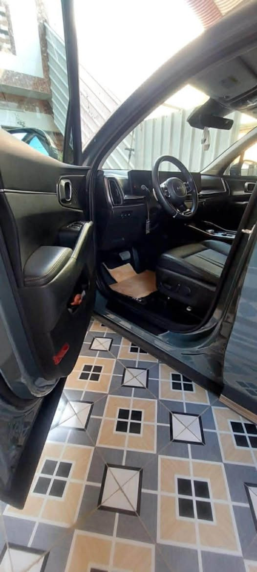 السلام عليكم كيه سورنتو 2025
حادثها الباب الخلفيه معجون وصبغ على صفحة السايق 
والباقي مكفوله كفاله عامه هاربت سعرها 3 شدات و10
وبيها مجال للطيبين


**إذا كنت صاحب هذا الإعلان وتريد حذفه لأي سبب، رجاءا أرسل رسالة إلى الدعم الفني**