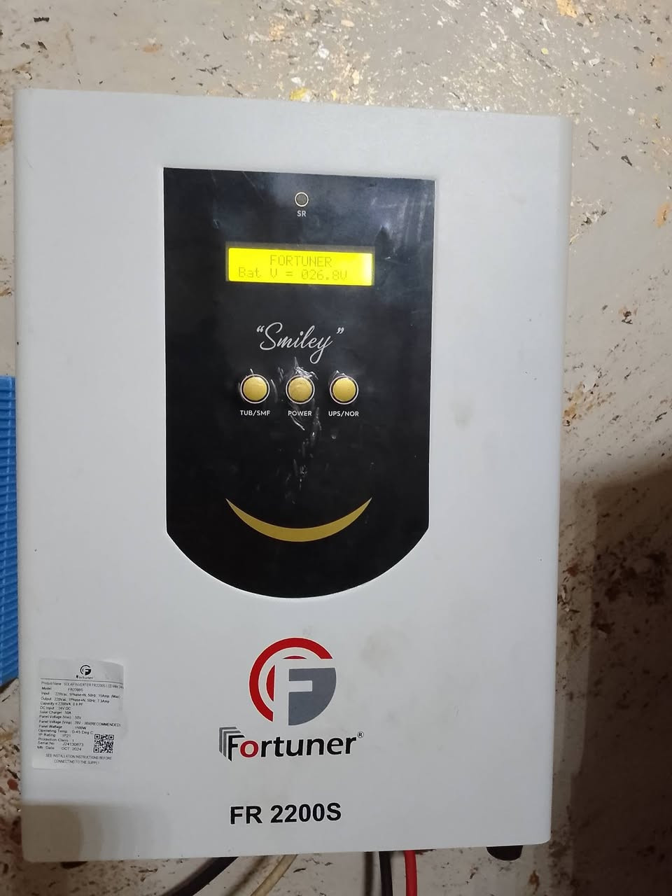 السلام عليكم للبيع انفريتر 24فولت 2200VA بي منفذ  يدعم الطاقة الشمسية  نضامين كرد ويوبي اس يشحن البطارية من تجي الكهرباء مع لوحين 130 واط ارتفاع متر وخمسين والعرض 87 السعر 400 الف


**إذا كنت صاحب هذا الإعلان وتريد حذفه لأي سبب، رجاءا أرسل رسالة إلى الدعم الفني**