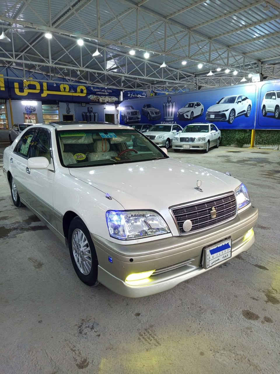 ملكه موديل 2003  فول  فول محرك كبير كشنات كهربائي استرن كهربائي برده ثلاجه تبريد امامي وخلفي فتحه سقف مفحوصه  مدفوع كمرك باقي بس عل رقم كفاله عامه من اي ضرر  محرك جديد صار  اسبوع شاده سياره دبل شاشه  سعر   قفل 127  تلفون ***********. يوجد واتساب سياره تسكن في نجف الاشرف
