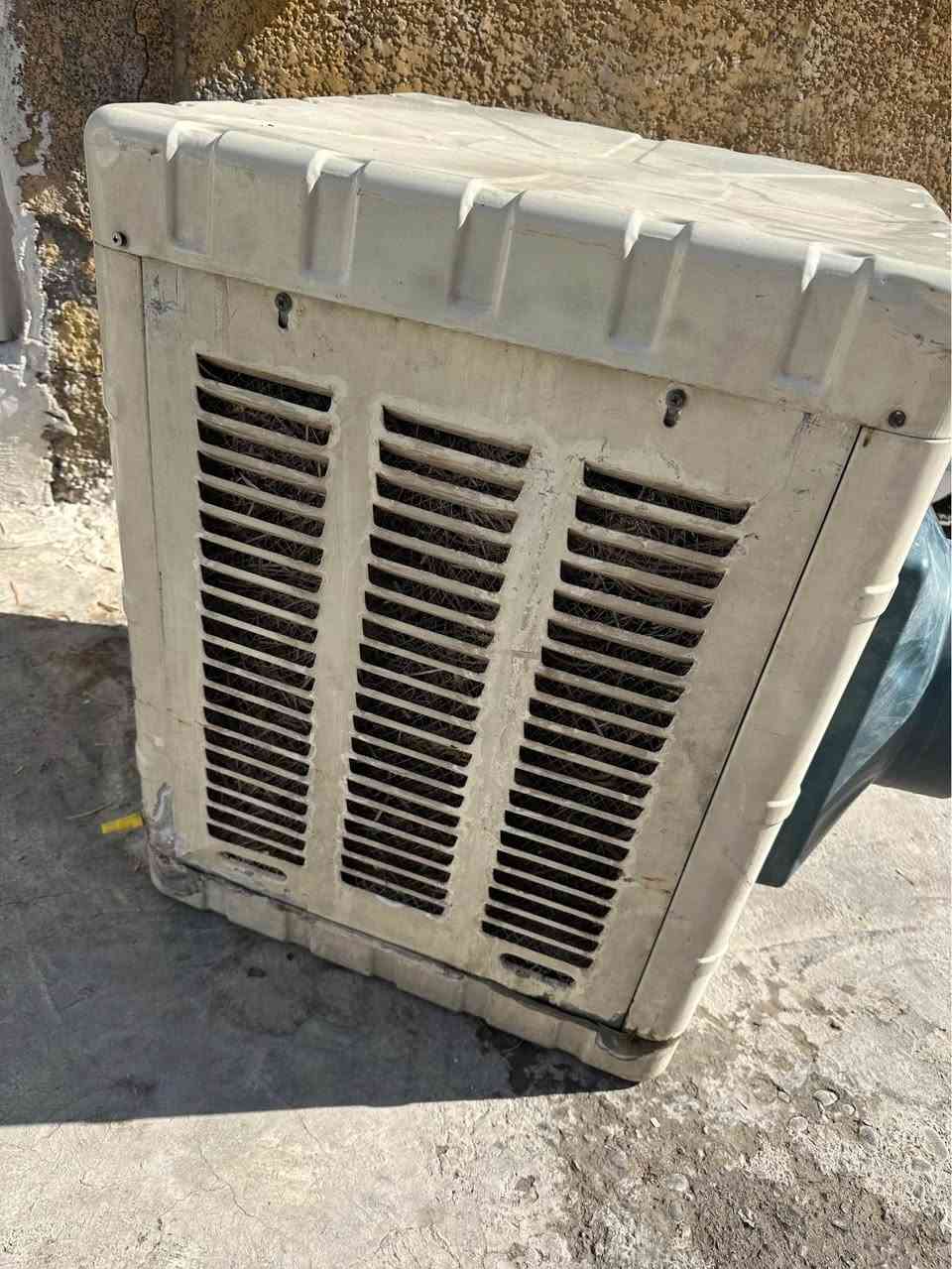 مبردة حجم واحد ونص  شغالة وجاهزة ليف جديد غطاس ماطور قتصادي شغالة وجاهزة للشغل السعر 60 بغداد الشعلة الخطيب *********** بغداد, العراق
