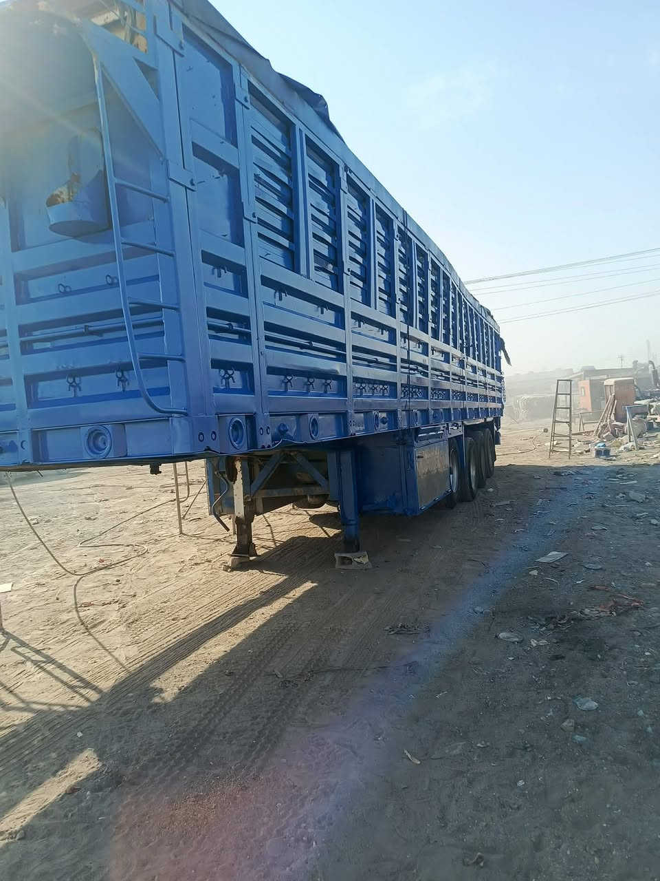 السلام عليكم عربانه جناب للبيع طول 12/50سعره 90 رقم الهاتف ***********
