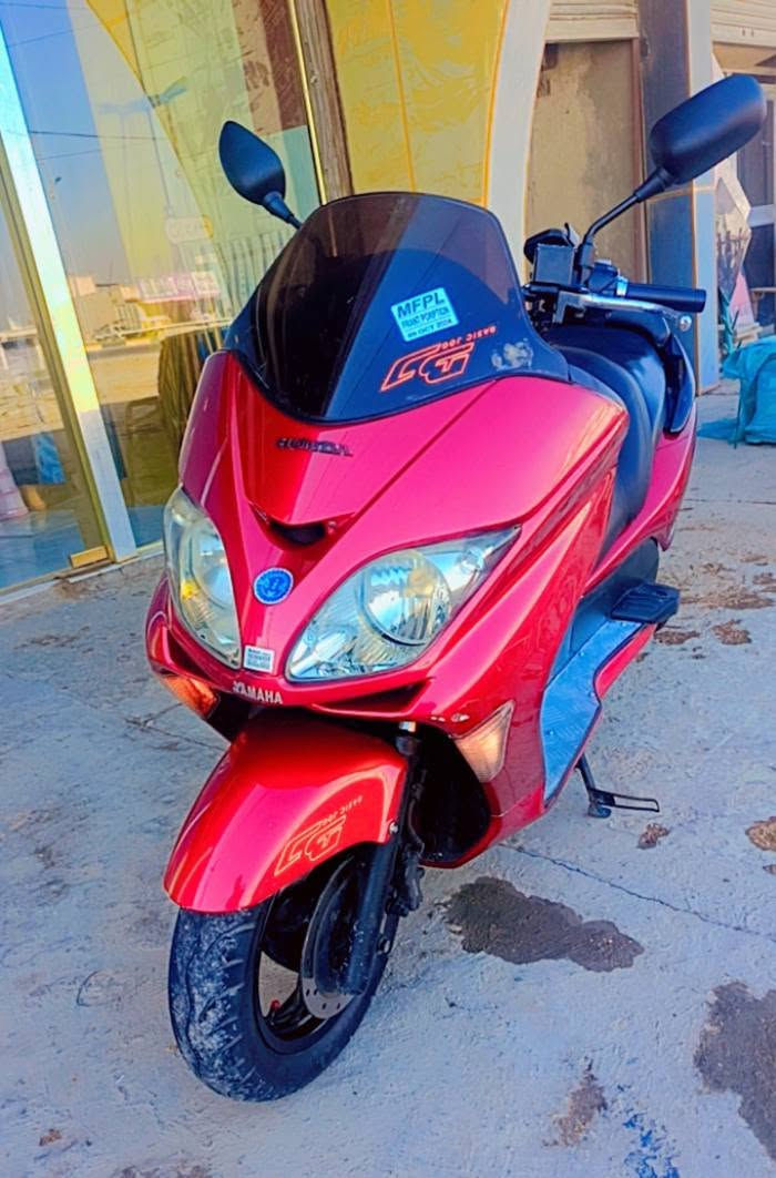 السلام عليكم
Motor Forza 0 8
دراجة فورزا 0 8
 Distinctive red color
لون احمر مميز 
Machine engine 300cc
المكينة محرك 300 سيسي
Zenon lights
منضومة زينون ثلجي
Electrical appliances working
كهربائيات شغالة
 There is no shortage
 لا يوجد اي نقص 
New tire
إطار جديد
There are no problems, the bike is ready 
لا توجد أي مشاكل، الدراجة جاهزة

اخوان الدراجة للبيع السعر تعال وبيك خير وتدلل اوراق اصولي 
العنوان واسط قضاء الصويرة حي الموضفين للبيع وجه لوجه ما عندي توصيل تجي للبيت تاخذهة السعر خاص 
***********
