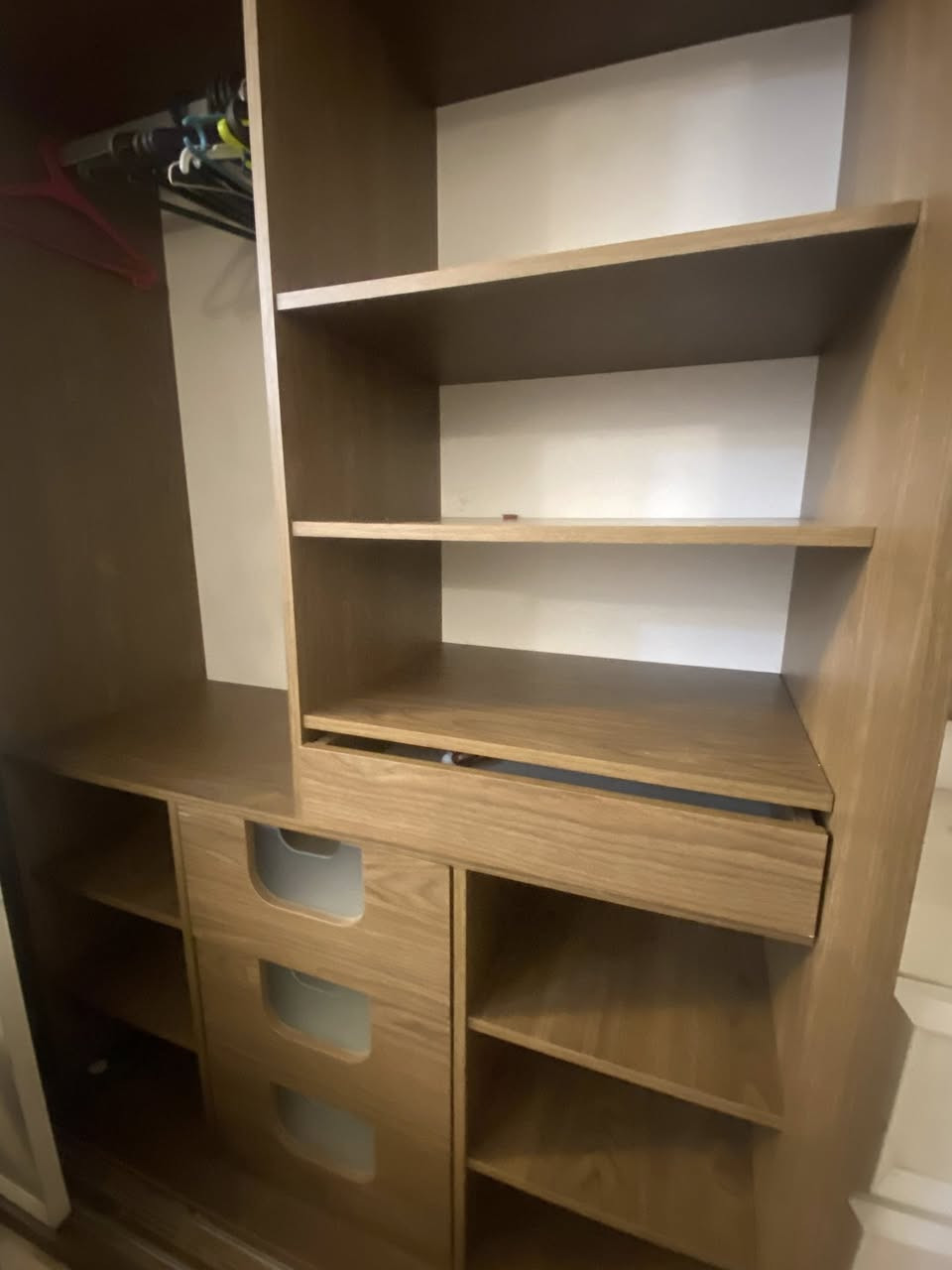 غرفة نوم ماخذيهه من ايدول سعرها ٨٥٠ ٧ قطع مستعجلين ع بيعتها


**إذا كنت صاحب هذا الإعلان وتريد حذفه لأي سبب، رجاءا أرسل رسالة إلى الدعم الفني**