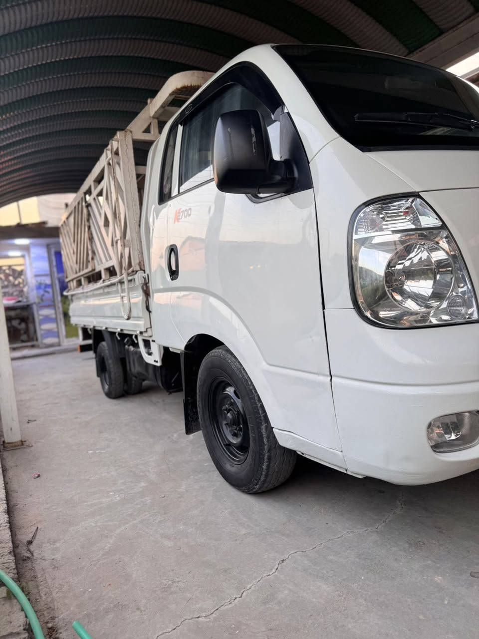 سلام عليكم كياه عموش سياره مكين كير اكسن شواصي بلادي صبغ بل دوس خير من الله مكفول مديل 2008 صدر جديد مكاني بغداد سعره 90 وبيه مجال سياره خير من الله هذ رقمي واني خادمكم ***********
