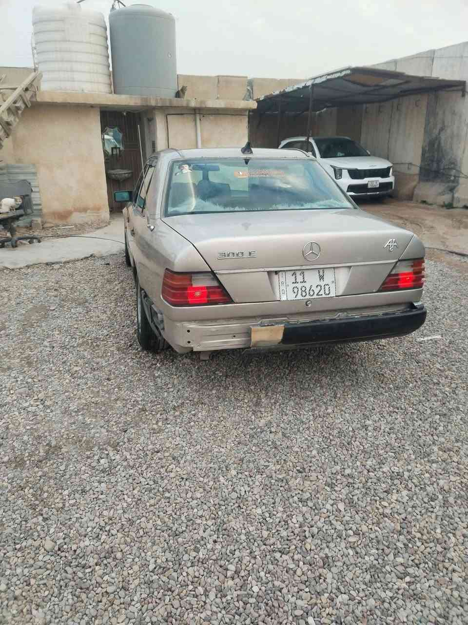 السلام عليكم من رخصت الادمن المحترم
للبيع مارسيدس دب موديل 95 بيه محرك بطه اثنين ونص سياره حلوه ونضيفه وكدام عينك رقم بغداد ابسمي تحويل ثاني يوم السعر 45وبيه مجال حك الجيه وبيك خير ودلل رقمي ***********..
