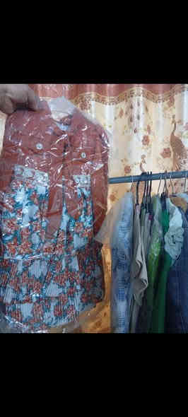 مفرد اي قطعه من 2000ل5بضاعه جديده غير مستعمله تصفيه كوزمتك،قرب سوك الناحيه***********
