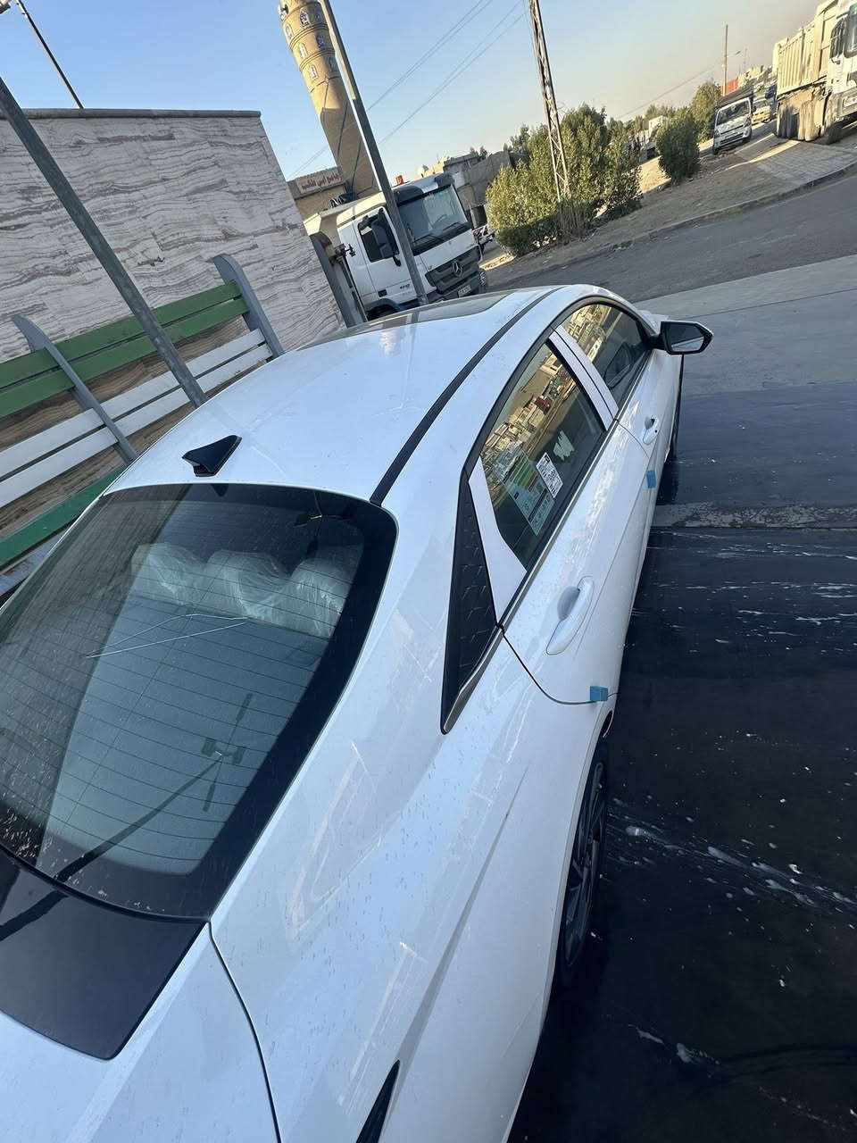 🚗 للبيع: هيونداي النترا 2024 (خليجي) فول مواصفات
سيارة مال بيت، كفالة عامة من الدعامية للدعامية وبحالة الوكالة (جاهزة من كلشي).
​📌 المواصفات:
​المحرك: 2000cc (قوي واقتصادي).
​المشي: 50 ألف كم فقط.
​الاضافات: فتحة سقف، حساسات أمامية وخلفية، شاشة كبيرة، كاميرا خلفية، تشغيل بصمة + تشغيل عن بُعد، تبريد قطعتين (أمامي وخلفي)، ويل ميثم.
​🛡️ وضع السيارة: كفالة عامة (لا صبغ، لا شخوط، لا حوادث) وبشرط الفحص وين ما يعجبك.
​المكان: بغداد
​السعر: [183] (بي مجال بسيط )
​للتواصل: [*********** ]
