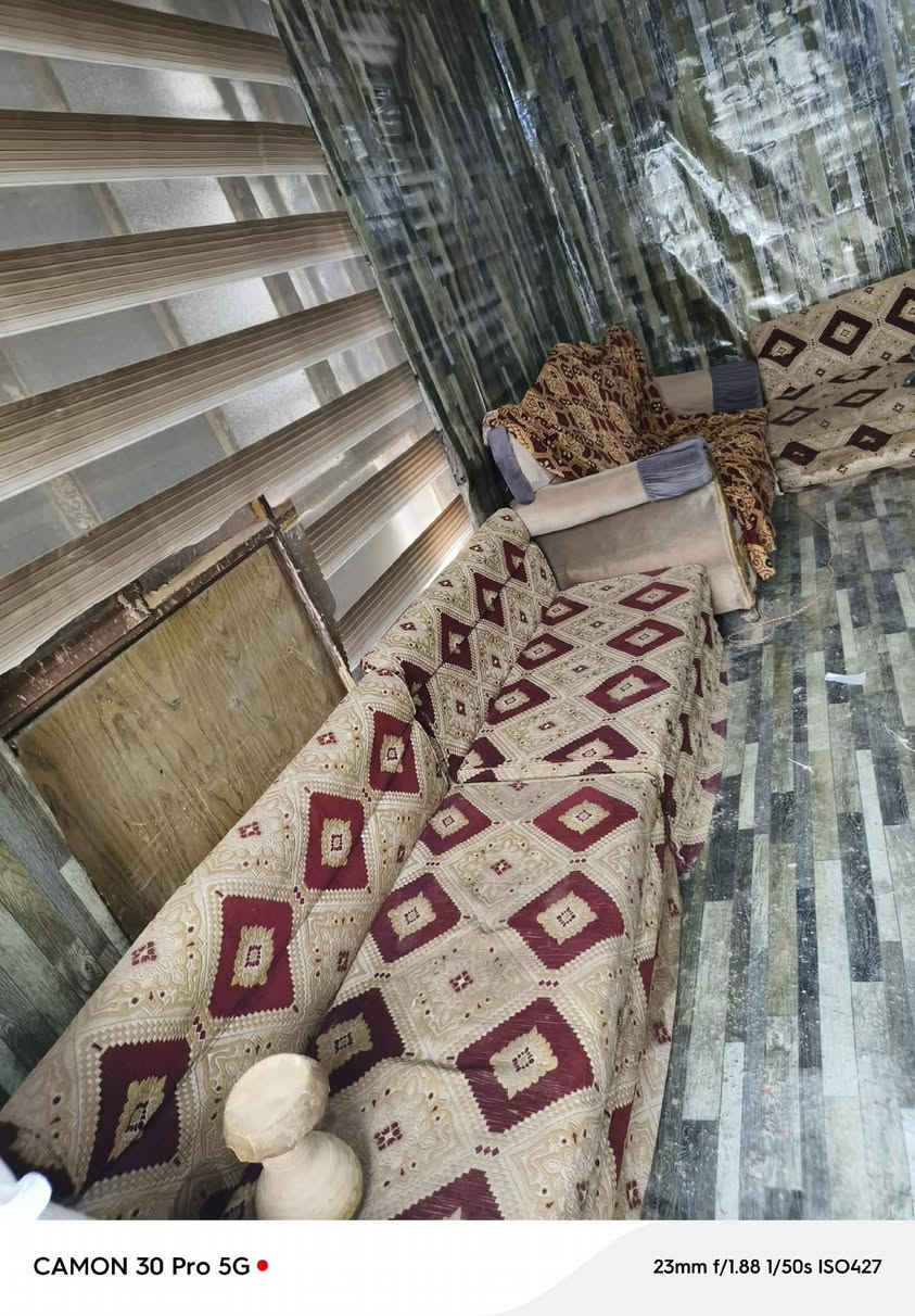 تخم 10مقاعد ديوان سعر 20وجرباية خشب ب15ومراية ب40وجرباية حديد هسة ودوشك ب50مكان نجف شارع مطار


**إذا كنت صاحب هذا الإعلان وتريد حذفه لأي سبب، رجاءا أرسل رسالة إلى الدعم الفني**