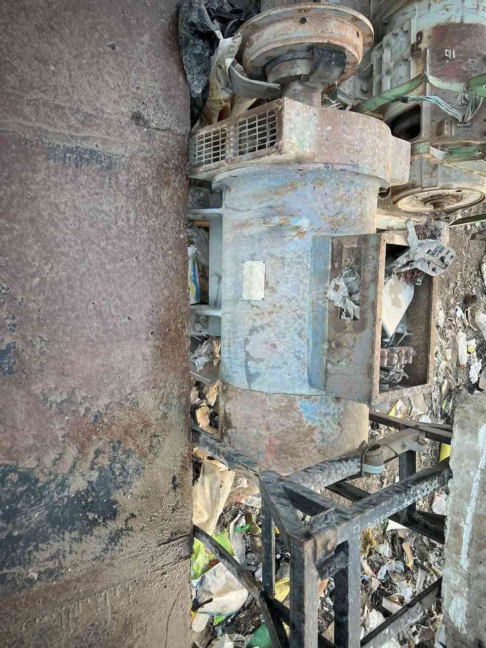 يالله بيركز متروك مع راس توليد فقط للبيع السعر وللاستفسار اتصل ع 

‭٠٧٧٤ ٣٥٢ ٩٠٦٨‬
