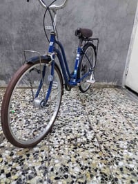 شباب بايسكل لبيع حجم 26 كير وحساس بايسكل ياباني غير مستخدم جديد المكان...