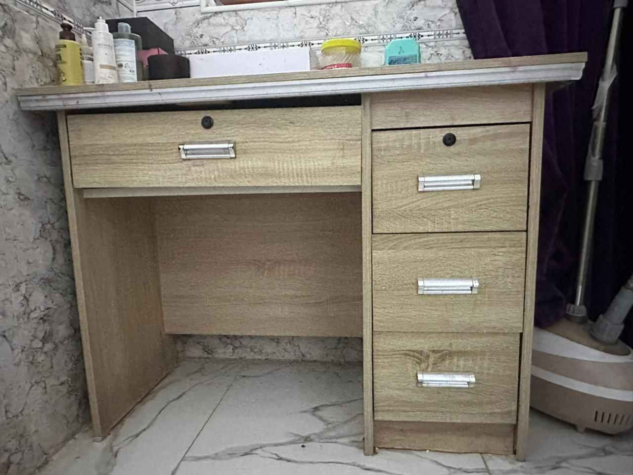 كناتير ٢ ميز مكتب كربلاء, العراق


**إذا كنت صاحب هذا الإعلان وتريد حذفه لأي سبب، رجاءا أرسل رسالة إلى الدعم الفني**