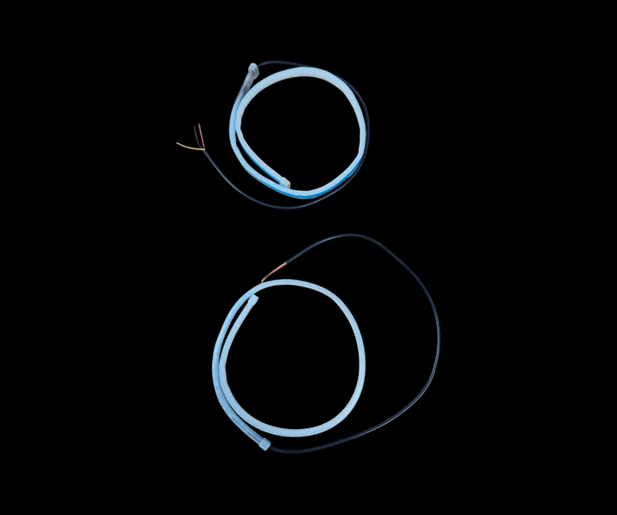 سعر نار 🔥15.000 الف شامل التوصيل للطلب واتساب *********** 
عنوان ورقم اقرب نقطه داله 

✨ حول سيارتك لستايل عصري مع شريط الإضاءة المرن للحاجب!

🚗 إضاءة أمامية بيضاء نهارية أنيقة تضيف لمسة مميزة لواجهة السيارة.

🔶 يتحول إلى لون أصفر مع الغماز لإشارة انعطاف أوضح وأكثر أمان.

💡 تصميم سيليكون مرن بطول 60 سم يركب بسهولة داخل أو على حافة الفانوس.

⚡ يعمل على كهرباء 12V باستهلاك منخفض وعمر طويل.

🌧️ مقاوم للرذاذ والغبار، مثالي للاستخدام اليومي بجميع الأجواء.

👌 خيار مثالي لعشاق التعديل واللمسات الجمالية على سياراتهم.
