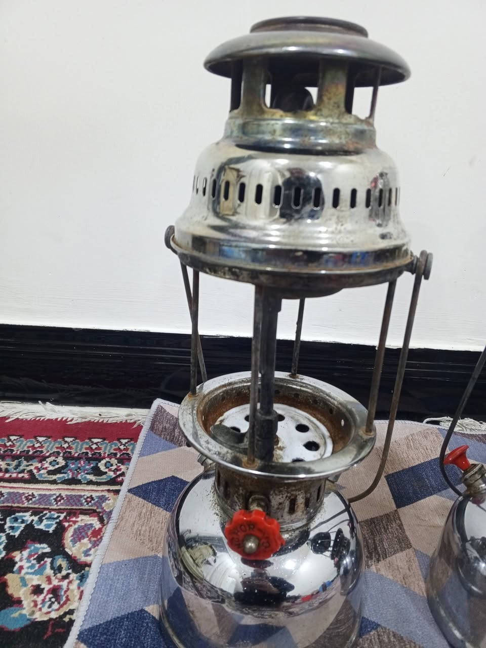 لوكسات ابو الانكر عدد3واحد نقص غراض


**إذا كنت صاحب هذا الإعلان وتريد حذفه لأي سبب، رجاءا أرسل رسالة إلى الدعم الفني**