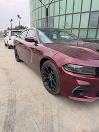 جارجر موديل ٢٠ حادث مرفق بصور رقم بغداد بسمي تحويل ثاني يوم السياره جا...