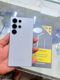 اس ٢٥ الترا • ٢٥٦ • ابيض