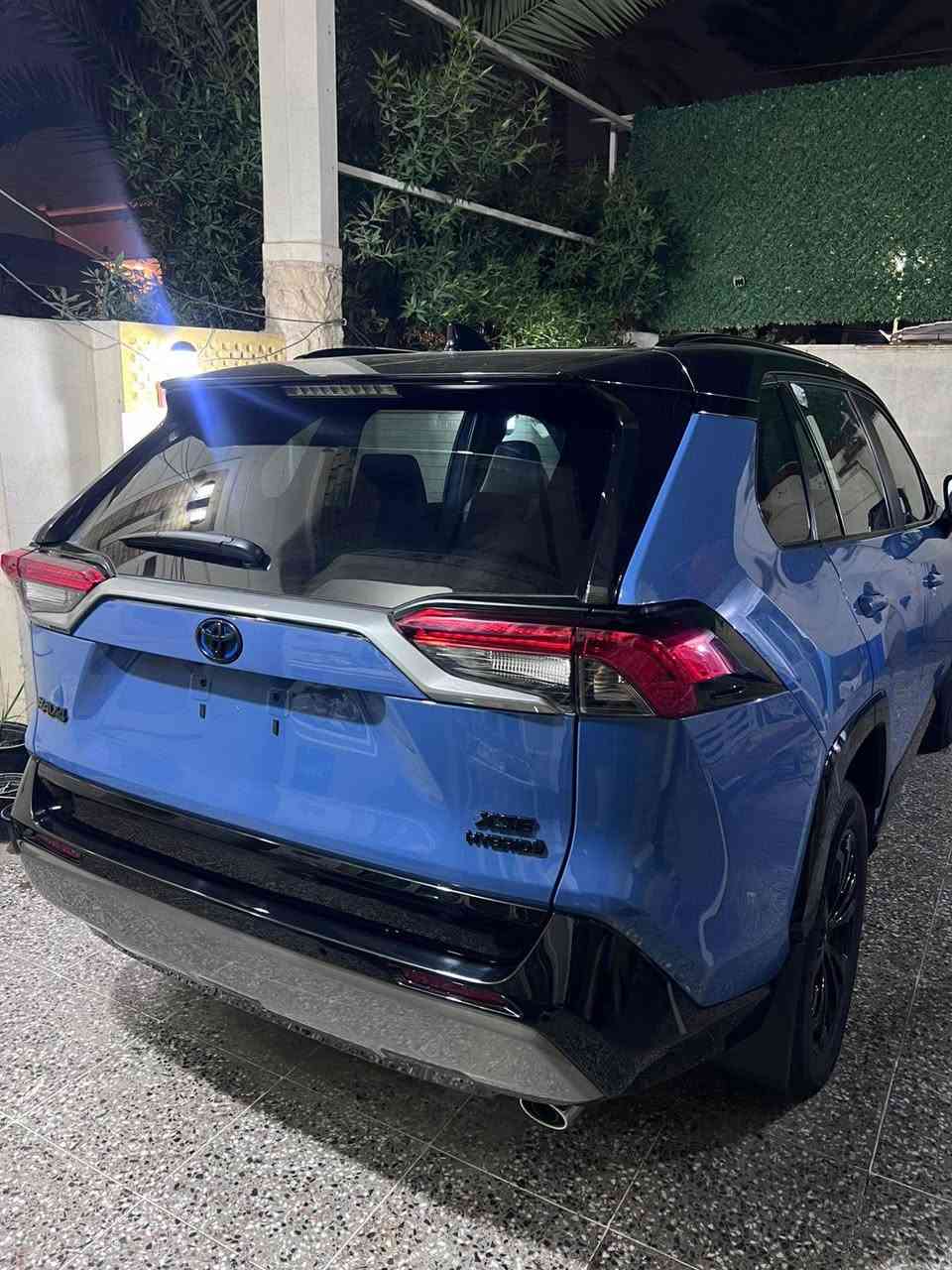 تويوتا راف فور 2024 AWD اوتو
تويوتا راف فور 2024 هايبرد أمريكي زيرو ماشيه ٤الف
محرك 2.5 تنفس طبيعي مع هايبرد
سياره فور ويل اوتو يعني مايطفا ولايشتغل هوه من وحده تلقائي من سياره تحتاج دفع امامي خلفي رباعي يشتغل
سياره ضررها دعاميه فقط
سياره مكفوله كفاله عامه من آي شي كفااااله
مواصفات  XSE
كلشي بيها
كشنات تدفئة تبريد امامي خلفي كهرباء
كامرات ٣٦٠ درجه وكامره أسفل سياره
حساسات خلفيه اماميه رادرات ٣٦٠ توقف ذاتي
صندوق جلاق يعني مجرد تمد رجلك ينفتح
سياره توكلر فتحه
ستيرن تدفئة
دبلاتها يجن لون ازرق
هواي بعد بيها مواصفات
سعر ٢٨٣
***********
بغداد الجديدة
مرقم بغداد حره مشروع وطني بسمي
