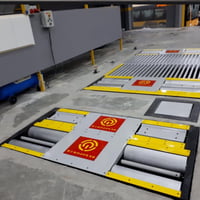 UV . Car تجهيز اجهزة فحص السيارات ( السونار) ( ميزانيه . هزه . بريك+ س...