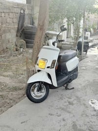 بوليس • ٢٠١١ • مكفوله