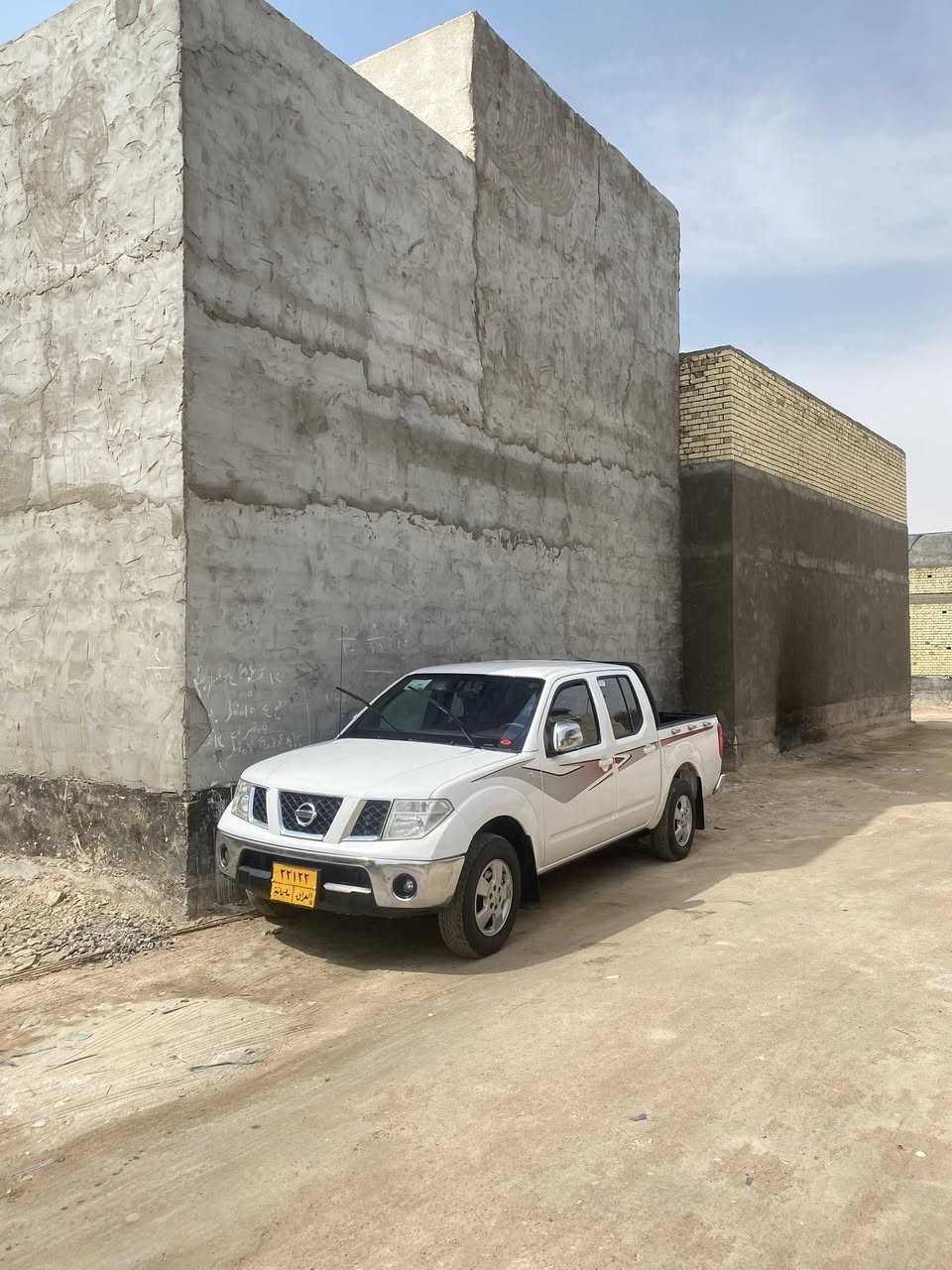 سلام عليكم
نيسان نيفاره 14

كفاله عامه 

رقم سليمانيه مميز 

وكاله عامه بسمي

سياره جديده كلش احله من صور
سعر 130وبيها مجال قليل
بصره شط العرب

رقم ***********
