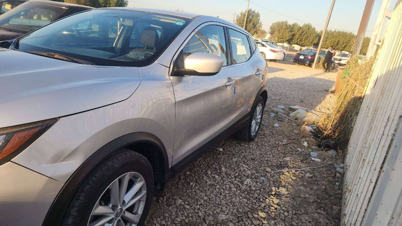 نيسان روج سبورت 2018 رقم بابل الجديد محرك وكير ياباني جديد  ماشي 3الاف يعني زيروا باسمي مداور باي يوم رادارات تحكمات تبريد كل شي جاهز
***********
