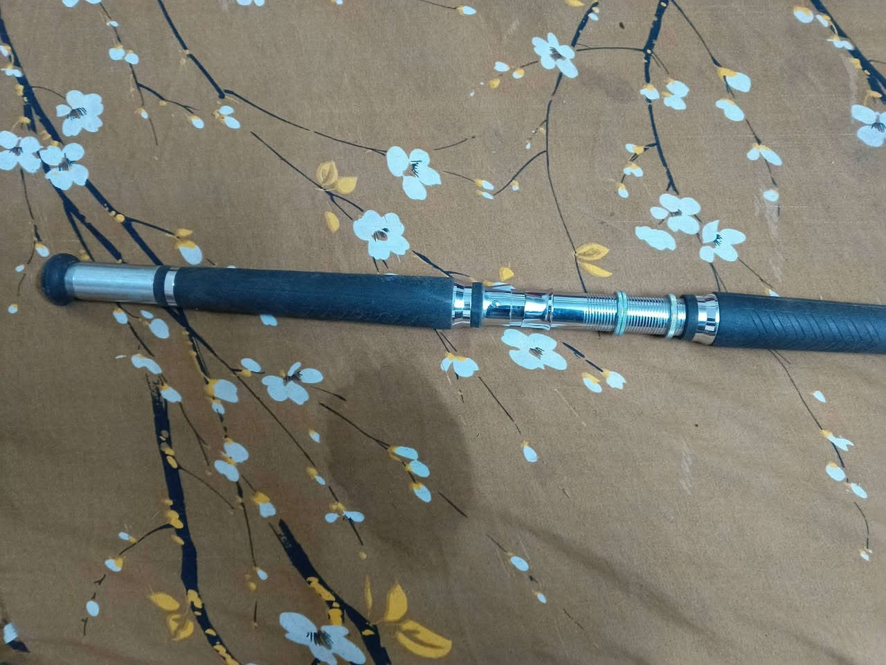 يا الله عيني اتوفر عدنة عود مال بالة طول 210حساس خشن العود علي علامة شركت دايوة تكدر تستعملة الفيدر الجر ولبحر سعر العودة 30الف يوجد خدمة توصيل الجميع المحافضات 5تالاف الحجز ولاتصال على الواتساب او على الخاص ***********
