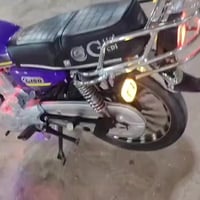 دراجه 25 محرك  مامفتوح  دراجه نضيفه مبدل بس ويل سعره 750 وبيه مجال  تص...