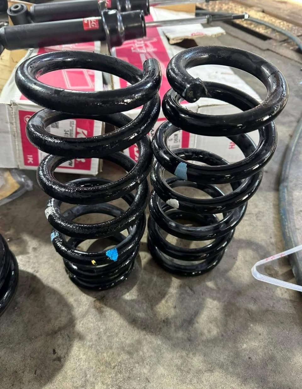 من مجمع حبتور لصيانة الباجيرو سياره الاخ ابو جعفر من محافظه بابل تبديل صدر مامي خلفي   بغداد البياع تقاطع درويش مدخل حي التراث مقابل مطعم ضلوع ومندي 
 ابوعلي الدراجي
***********
***********
***********
واتساب
