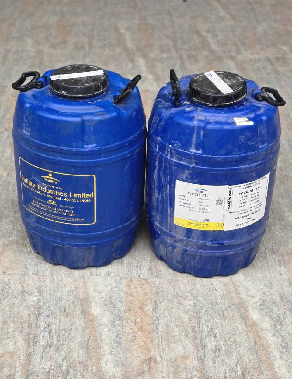 جليكان٥٠ لتر هندي ثقيل اصلي اثنينهن ب٣٠ الف واصل لباب بيتك.ما ابيع واحد.


**إذا كنت صاحب هذا الإعلان وتريد حذفه لأي سبب، رجاءا أرسل رسالة إلى الدعم الفني**