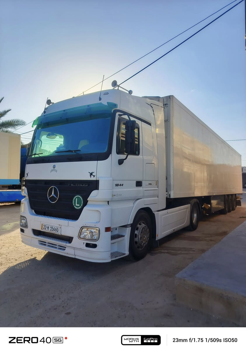 السلام عليكم للبيع اكتروز موديل 2005 سياره جاهزه مابيه اي نقص حجم 44 تايرات جديده باراد اشمتز 2008 جاهزه للشغل رقم صاحب السياره *********** مكلف بلنشر السعر المطلوب 450 وبيه مجال
