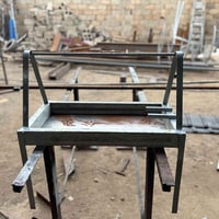 عمل منقله مشويات اضافه الى شوي الاسماك ومهداره جاي السعر 40 الف شرط حد...