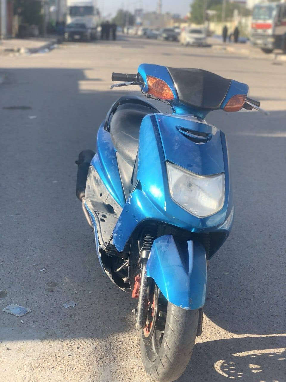 السلام عليكم سكنس نثيه للبيع الدراجه مفتوحه وكامت السبب اختلاف سنتر وعفتها الدراجه جانت اشك الكاع بلاديه من الطول للطول والدراجه بيها كزوز صجمي بلادي الله يشهد والدراجه ياباني مو صيني أكرر مو صيني ياباني الدراجه ماعايزها شي جفت واطلع بس والسعر ر٣٠٠ والشراي يشلع عيوني الله يشهد ومكاني بصره معقل رقمي *********** واكرر الشراي يشلع عيوني البصرة, العراق
