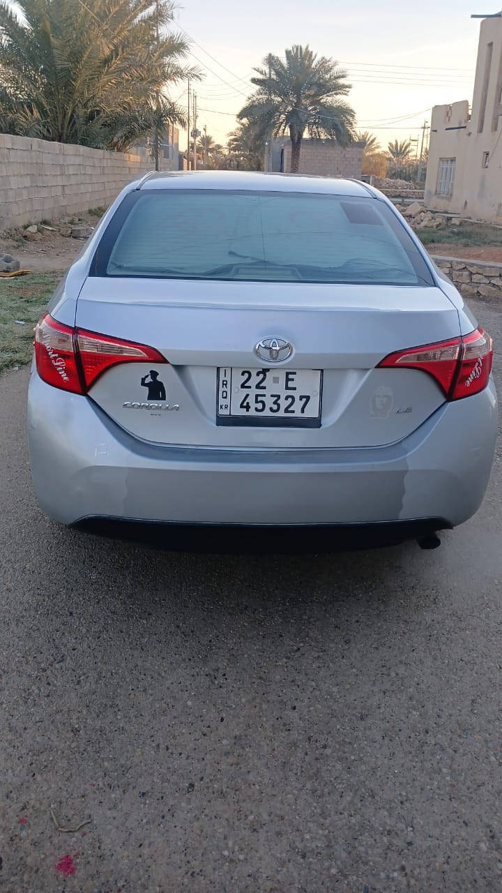 البيع كورله موديل 2017 أمريكي
حدثها جملغ وبنيد بدون دوخل 
وخشم جملغ صفحه ثانيه براسه هنا صارت عندي 
رقم شمالي 
ماشيه 120
 معروفه كورله موصفتها 
تبريد تدفئ شغال 
سياره نضيفه خير من الله مال بيت 
سعرها 130وبيها مجال 
اتصال ***********
