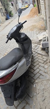 دراجه البيع بريز مكاني بغداد مدينه صدر متواجد واتساب سعرهه 550 وبيهه م...