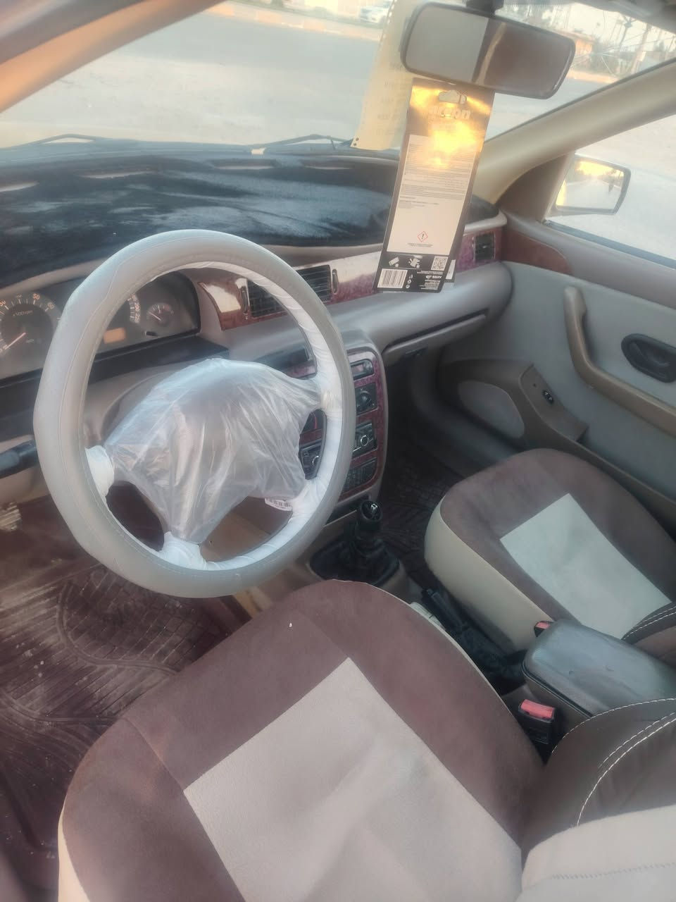 السلام عليكم سمند موديل 2013 كرستال مكفولة كفالة عامة وجديدة كلش شركة مامعمرة لا دوس ولا هلالات كير مكينة مكفولات سنوية 2030 تحويل مباشر السعر 43 بية مجال لاستفسار *********** ملاحظة مداور كبل
