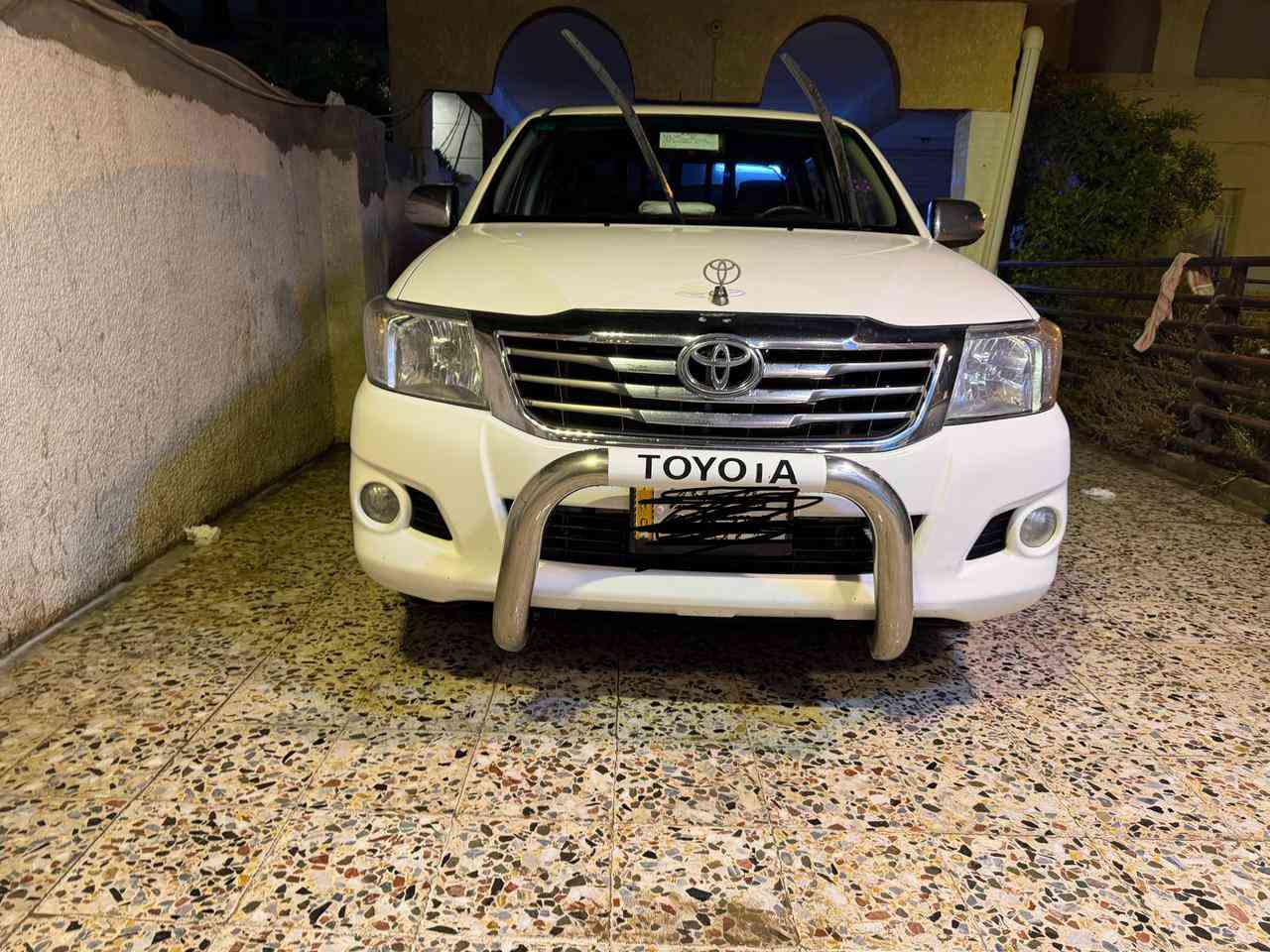 السلام عليكم البيع ها يلوكس اوتوماتيك شاصي 19 2013كفاله عامه 
غير متواجد ع فيس اتصل ع هاذ رقم ‏‪***********‬‏
