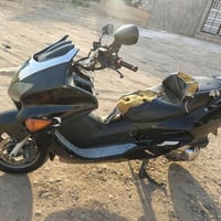 للبيع او مراوس بيرانية مكاني جسر ديالة 0/6 خابرني او تراسلني واني خادم...