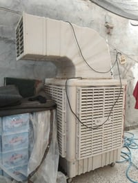 مبردة كبيرة • للمواكب • نضيفه