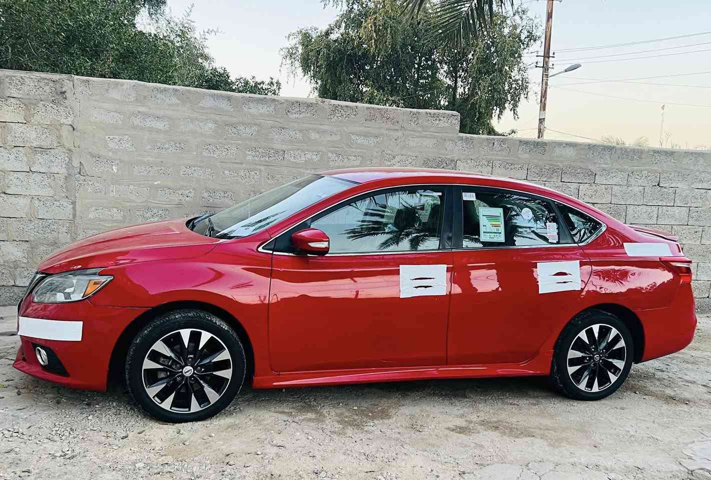 السلام عليكم
نيسان سنترا موديل 2019 بلاديه وارد امريكي رقم دولي الجديد باسمي  بيها صبغ جاملق و بنيد فقط تراي زيرو تخم تاير جديد تبريد ثلج ❄️ مابيها اي نقص ماشيه 78 السعر 92 وبيها مجال بسيط مكان بغداد ***********
