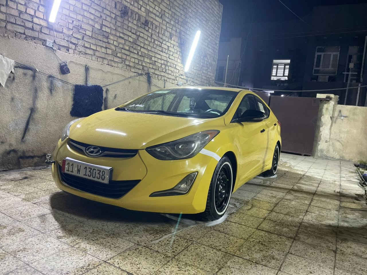 سلام عليكم مرخصه الادمن المحترم النترا رقم بغداد موديل ٢٠١٢ لمتدد حادثه بس بنيد بدون دواخل وباقي سياره ليبل واحد 
صبغه أولى ممعيوده 
مكينه ١٨٠٠ دوش 
داخل لونين 
فتحيه سلايت 
كشنات جلد 
هيتر كشنات امامي خلفي 
اشاير مري 
بصمه تشغيل 
تحكم ستيرن جهتين 
تخم تاير جديد 
وماشيه ١٤٥ 
السعر ١٠٢ وبيها مجال قليل عنواني بغداد البياع
***********
