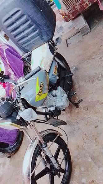 السلام عليكم دراجه ايراني سونيك موديل 21 سعر 600 مكاني بغداد عراق ***********
