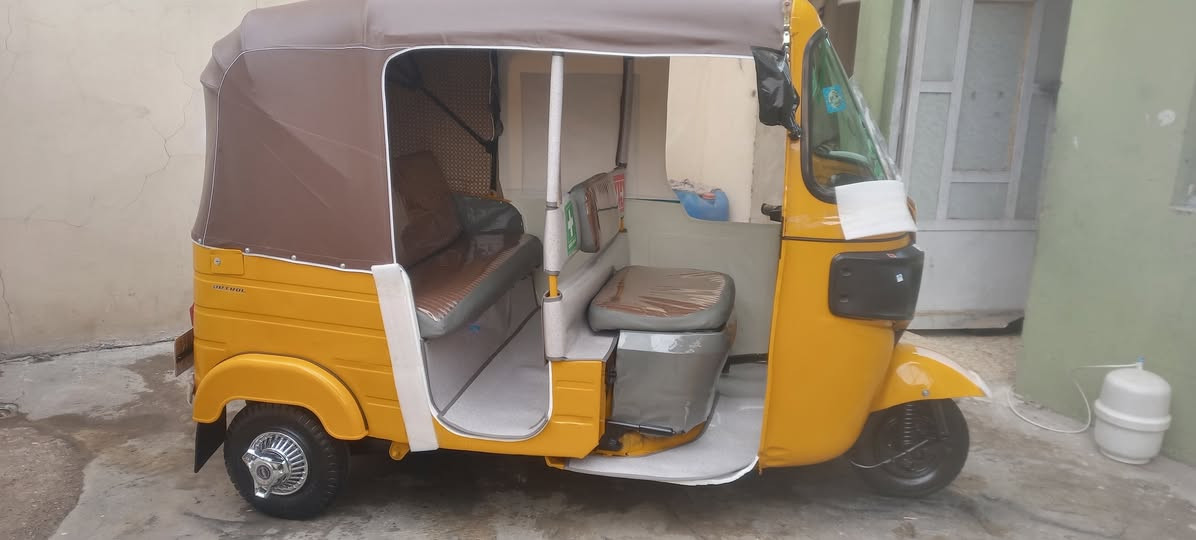 للبيع 19 شهر 10 رقم وسنويه العنوان الكمالية سعر 6250 وبيه مجال رقمي ***********
