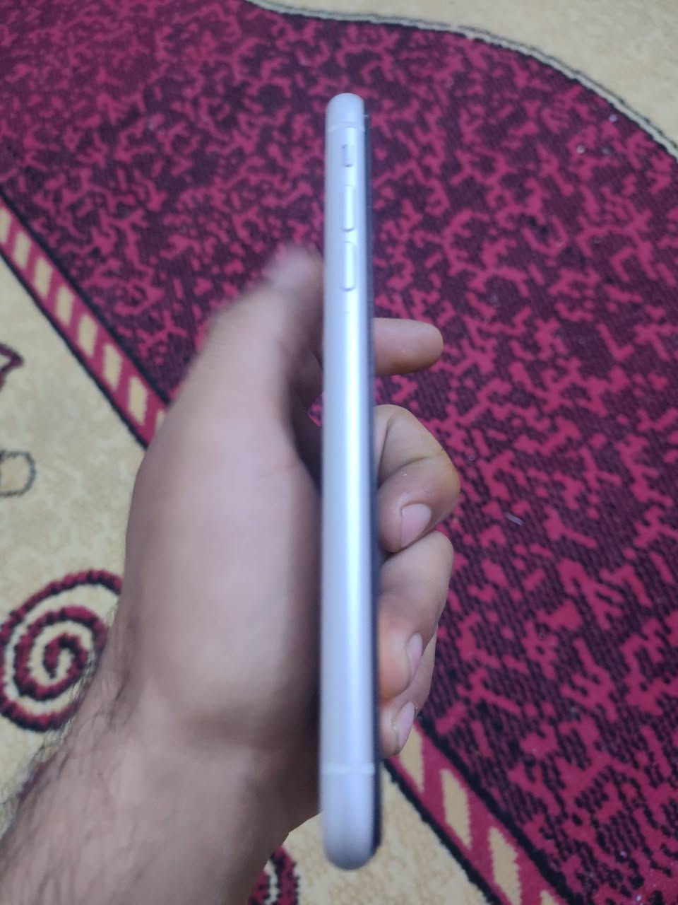 سلام عليكم شباب ايفون اكس ار البيع جهاز نضيف كلش مبدل فقط بطاريه اصليه الباقي مكفول كامرات فيس ايدي كله شغال مابي اي خلل ارجع وكول مكفول ذاكره 128 البطاريه 100 سعره 175 وبي مجال بصيط مكاني الكاضميه رقمي ***********
