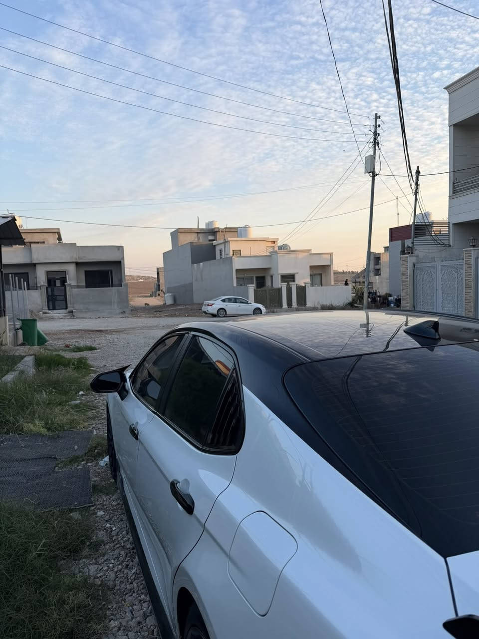 سلام عليكم ارخص كامري  TRD V6 2023 سياره بيها شبرين راس بنيد فقط صبغ سياره عليها ستيرن rpm+اناره داخليه 300 لون +دبات كورسا وTrd معروف فصله گزوز +وياها كتاب تضليل 80 بالمي سياره حاله صفر ماشي 45 mil فقط وسياره جاهز رقم سنوي وشرط تحويل ***********
