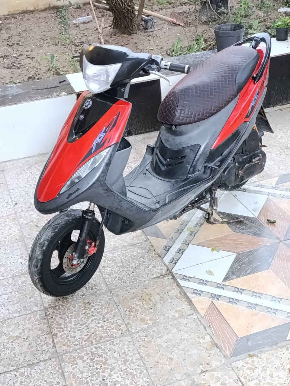 السلام عليكم
مااكس عدله   ياباني 120 
دراجه مكفوله محرك  بلادي ما مفتوح شرط الفحص 
دراجه فوول ملاح كفرات بلادي كله ختم واحد 
شلعه ومعدل  110 فوول متنكض
كلشي شغال سلف  هندر اشاير  كلوبات سكنات  عينه لونين عداد السرعه  وعداد بانزين شغال  كلشي عل بلاد  

احلا من صور بالف مره 
سعر   800 وبيهه مجال قليل 
شراي يتصل
مكاني بصره 
 
***********
