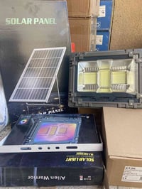 بلوجكتور شمسي ٣٠٠ واط • ضمان سنة • عمر افتراضي ٤ سنوات