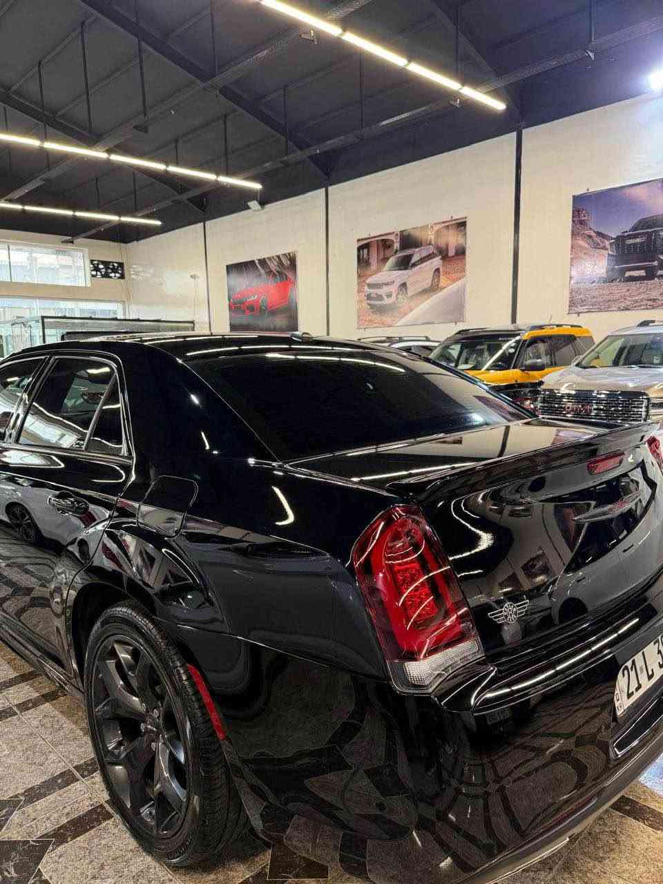 🚘 للبيع | كرايسلر “أوباما” موديل 2023 🚘

السلام عليكم ورحمة الله وبركاته،

فرصة مميزة لاقتناء سيارة نظيفة وبمواصفات عالية جدًا:

✅ كرايسلر أوباما 2023
✅ هارلم خليجي
✅ فول مواصفات – فئة S
✅ ماشية 40 ألف كم فقط.
✅ رقم سليمانية مع كوبون بنزين.

أبرز المواصفات:
🔹 سقف بانوراما.
🔹 رادار أمامي.
🔹 نظام صوت احترافي مع سماعات بالصندوق.
🔹 مرايا جانبية مع رادار.
🔹 تشغيل عن بُعد.
🔹 مقاعد جلد فاخرة بتطريز S.
🔹 تبريد وتدفئة للمقاعد الأمامية.
🔹 مقاعد حضن (رياضية).
🔹 شاشة كبيرة.
🔹 تحكمات كاملة بالمقود.
🔹 تدفئة للمقود.
🔹 شفتات تبديل سرعات (Paddle Shifters).
🔹 ناقل حركة (Gear Mouse).
🔹 تبريد مركزي.
🔹 إنارة زينون بيضاء.

حالة السيارة:
✔️ تعرضت لحادث داخل العراق.
✔️ تم تبديل البونيد والجاملغ بقطع بلدية أصلية.
✔️ بدون قطرة صبغ أو أي تعديل بارد.
✔️ بدون دواخل.
✔️ بدون فتح إيرباك 

📍 مكان السيارة: طوزخورماتو / كركوك.

📲 للاستفسار والتواصل عبر واتساب فقط:
*********** كركوك, العراق
