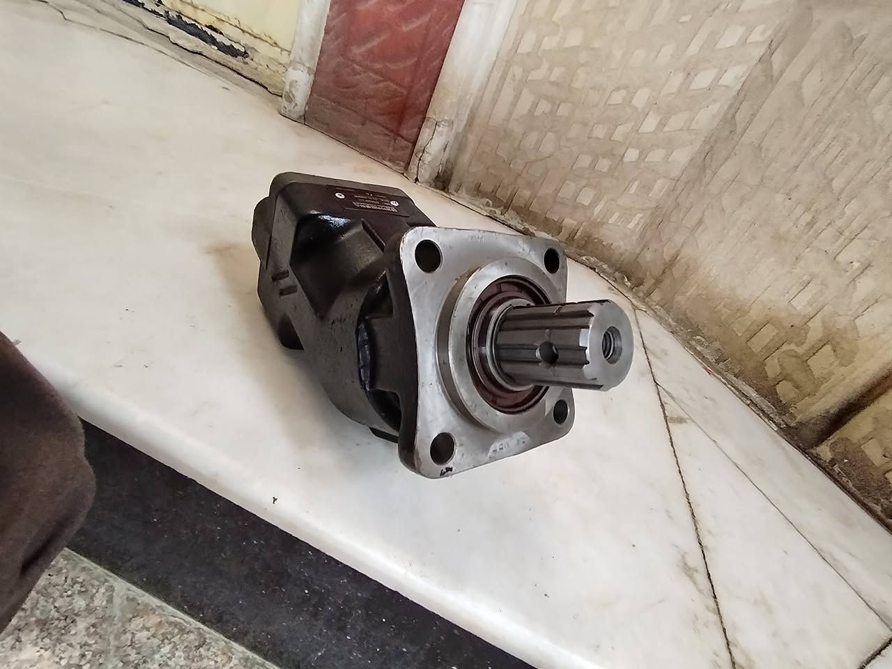 يالله وصول  مضخات أوربي   جميع الاحجام عنواني بصره ***********
