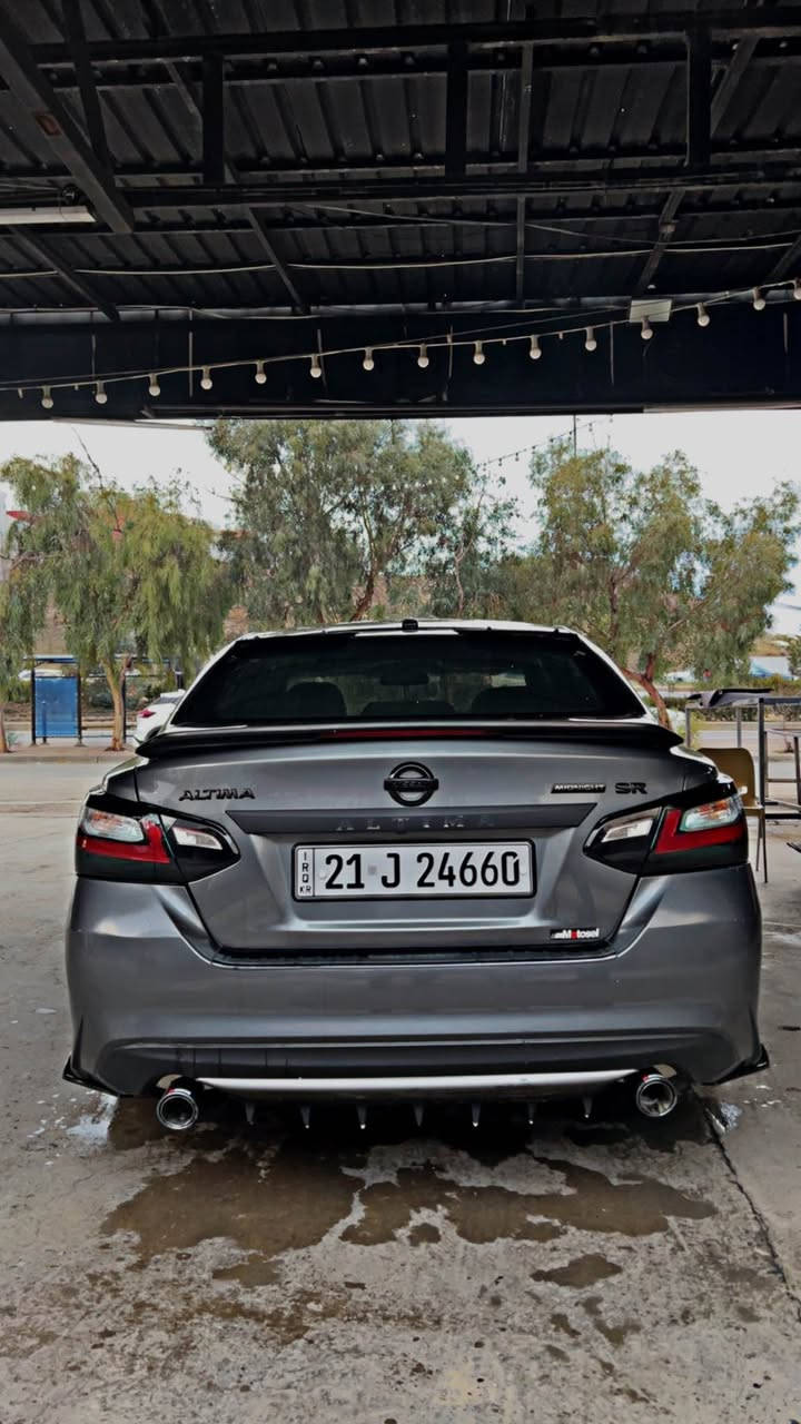 ئالتيما موديل ٢٠١٧ مواسه فات S شغال كامل كراوه به SR سه نه وى تازه يه به ناوى خومه وه يه  بوياخ كامل په مپى ئه مريكايه   ده عمو ليدراوى نيه پيشو پشت كه پس ئيرباگ به شه رت هيجى نه ته قيوه گير و مه كينه به شه رت  ته قه و ره قه ى هيج نيه نرخى ١٠٢ مجال له سليمانيم *********** السليمانية, العراق
