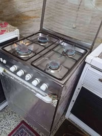 فرن • بيع مستعجل • حي وحده